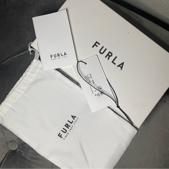 Furla Pink Wallet - Picture 5 of 9